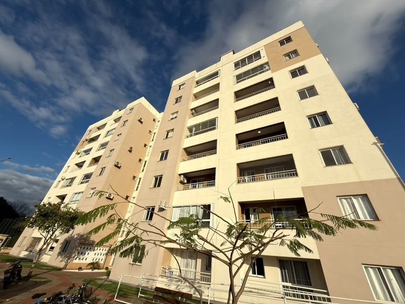 Apartamento à venda com 2 dormitórios, 1 banheiro, 1 vaga de garagem e 60m² de área privativa no bairro Bom Pastor