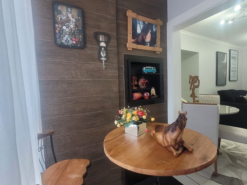 Apartamento à venda com 3 dormitórios, 1 banheiro, 1 vaga de garagem e 79m² de área privativa no bairro Universitário