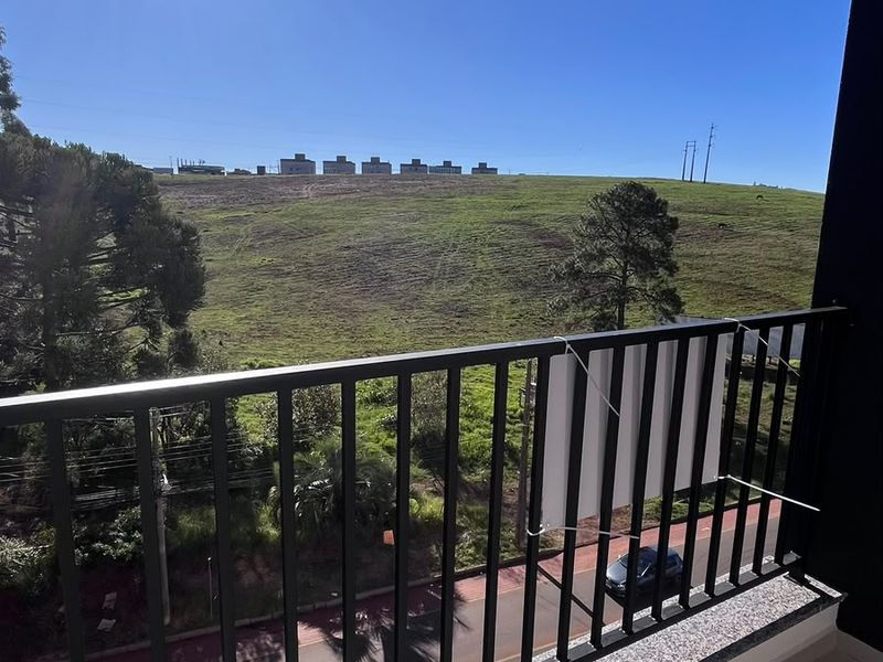 Apartamento à venda com 3 dormitórios, 1 banheiro, 2 vagas de garagens e 67m² de área privativa no bairro Passo dos Fortes