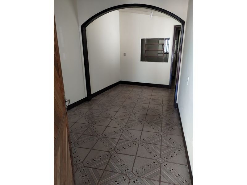Casa de 3 quartos, no bairro SANTO ANTÔNIO, em Joinville | Eu Corretor