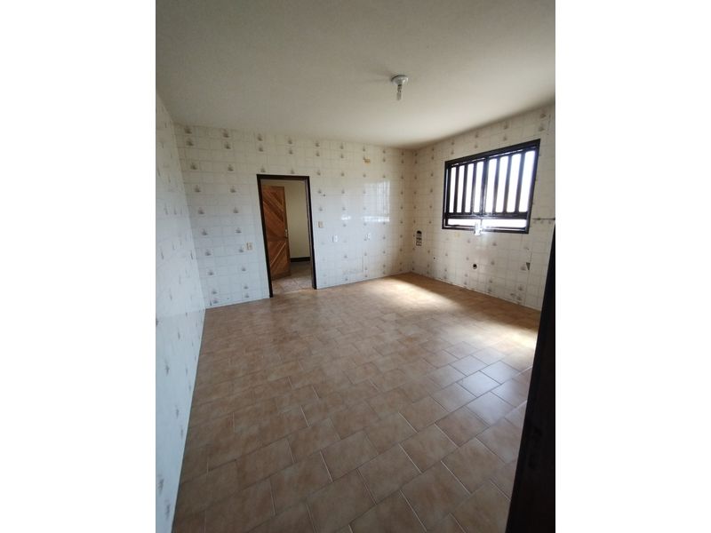 Casa de 3 quartos, no bairro SANTO ANTÔNIO, em Joinville | Eu Corretor