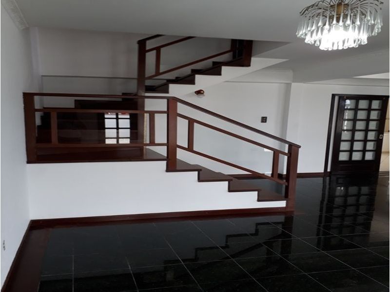 Casa de 3 quartos, no bairro IRIRIÚ, em Joinville | Eu Corretor