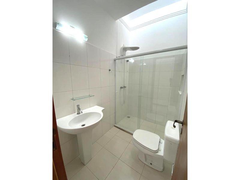 Sobrado de 3 quartos, no bairro COSTA E SILVA, em Joinville | Eu Corretor