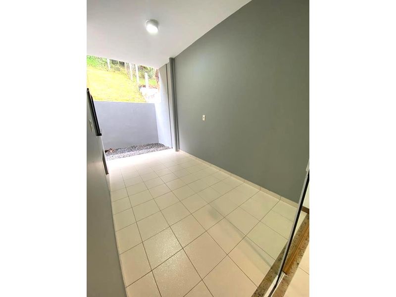 Sobrado de 3 quartos, no bairro COSTA E SILVA, em Joinville | Eu Corretor