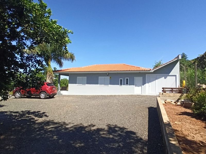 Sítio à venda com 3 quartos, 180m² - Foto 31