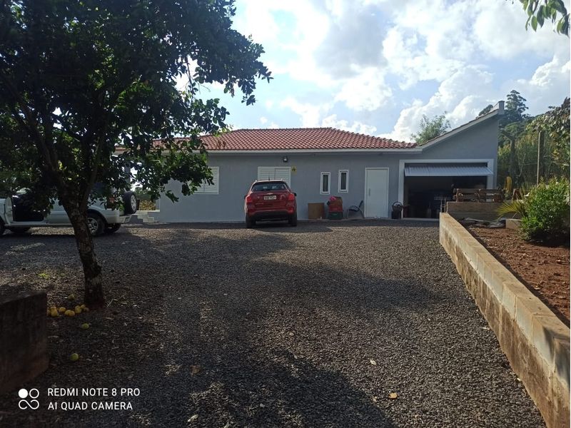 Sítio à venda com 3 quartos, 180m² - Foto 36