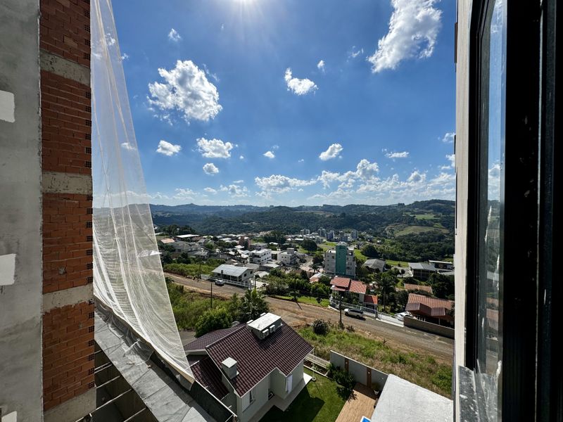 Apartamento à venda com 2 quartos, 75m² - Foto 26