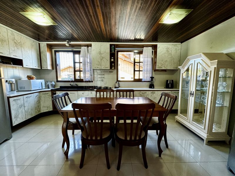 Casa à venda com 3 quartos, 200m² - Foto 91