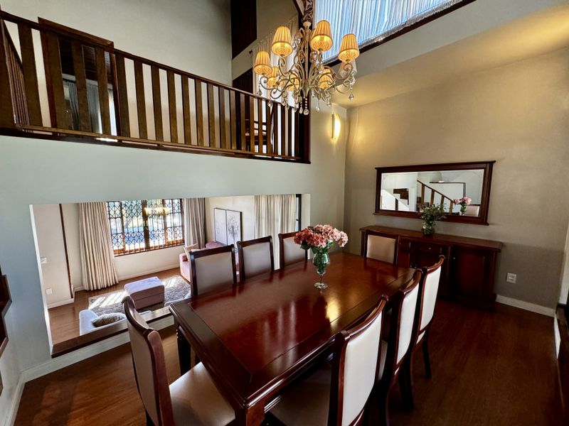 Casa à venda com 3 quartos, 200m² - Foto 56