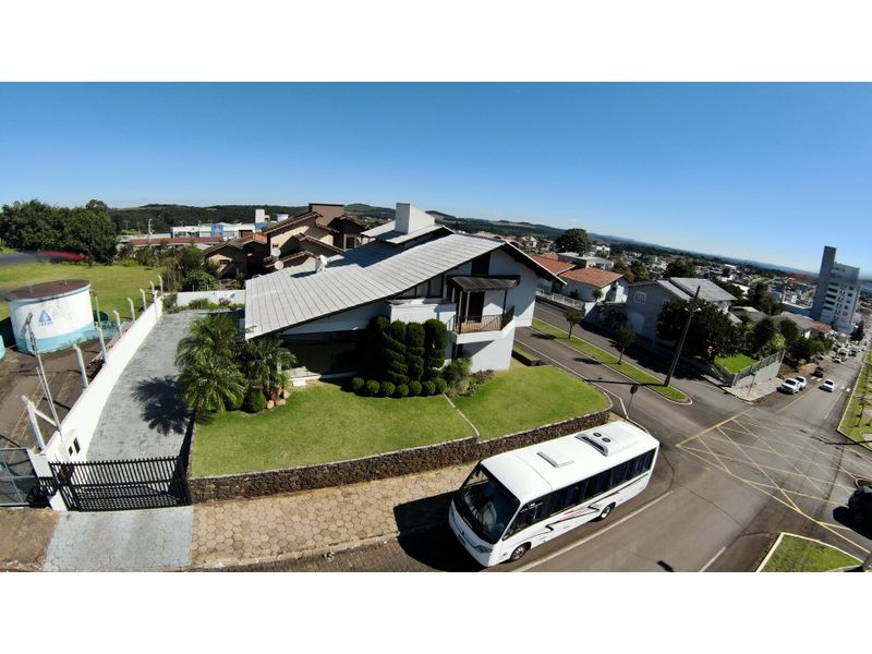 Casa à venda com 3 quartos, 200m² - Foto 156