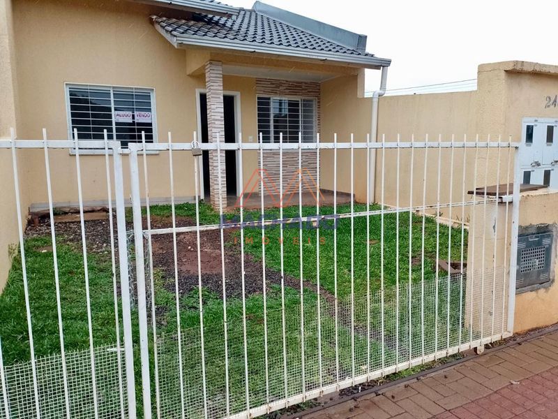 Casa à venda com 2 dormitórios, 1 banheiro, 1 vaga de garagem e 51m² de área privativa no bairro Belvedere