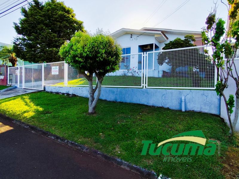 Casa à venda com 3 dormitórios, 2 banheiros, 2 vagas de garagens e 568m² de área privativa no bairro Palmital