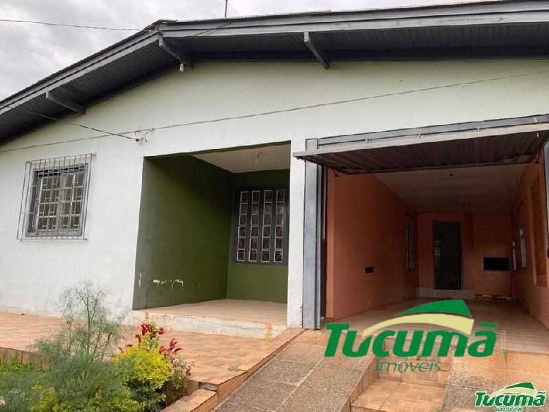 Casa à venda com 4 dormitórios, 1 banheiro, 2 vagas de garagens e 536m² de área privativa no bairro Santo Antônio