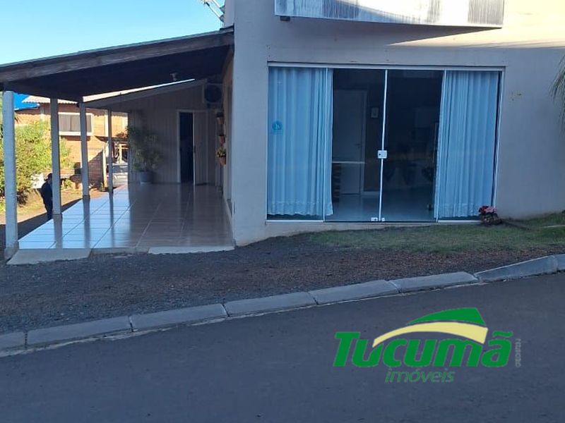 Casa à venda com 3 dormitórios, 1 banheiro, 3 vagas de garagens e 548m² de área privativa no bairro Trevo