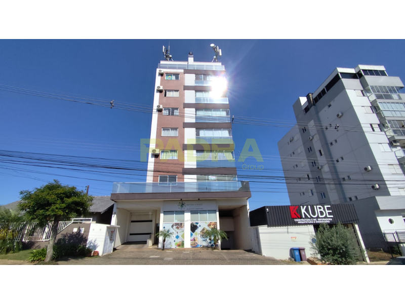 Apartamento para alugar com 2 dormitórios, 1 banheiro, 1 vaga de garagem e 85m² de área privativa no bairro Universitário