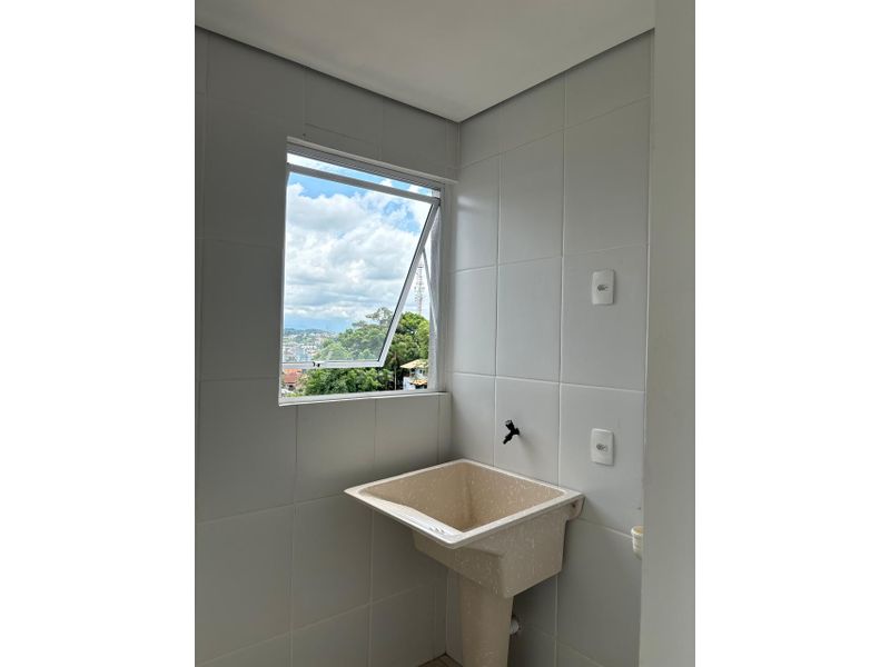 Apartamento de 3 quartos, no bairro SAGUAÇU, em Joinville | Eu Corretor