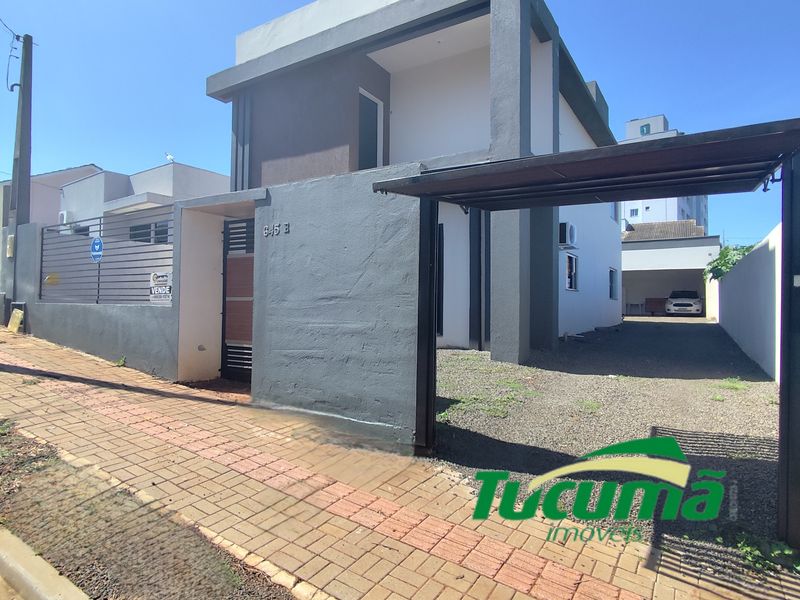 Casa à venda com 5 dormitórios, 2 banheiros, 2 vagas de garagens e 365m² de área privativa no bairro Autódromo
