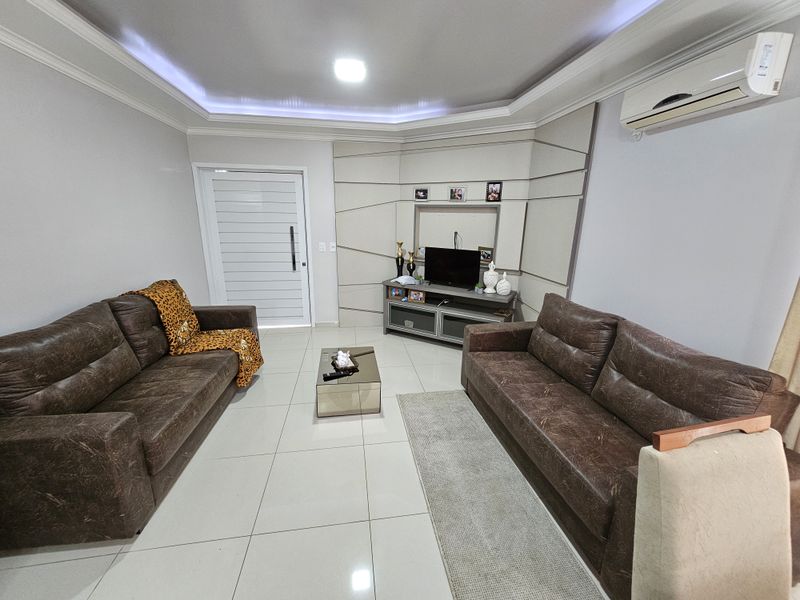 Casa, 3 quartos, 203 m² - Foto 41