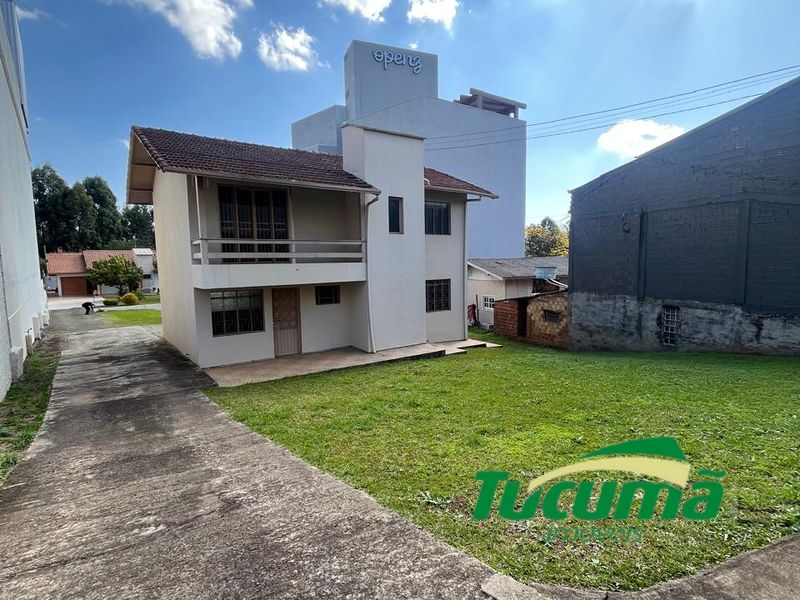 Casa para alugar com 4 dormitórios e 2 banheiros no bairro Saic