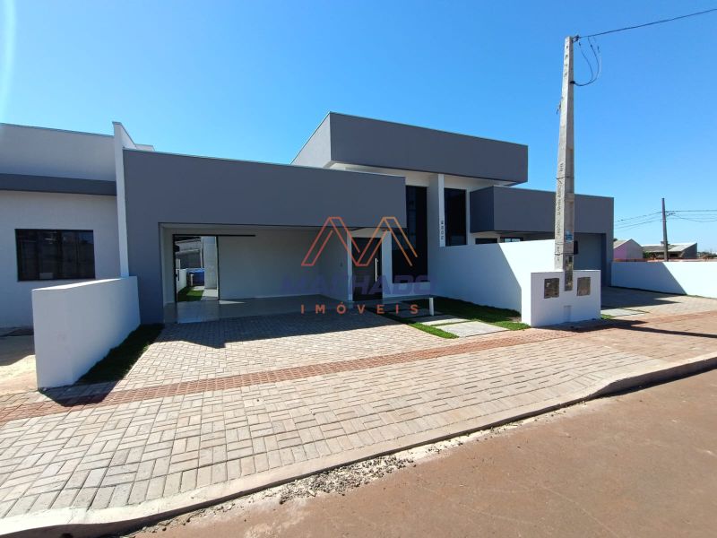 Casa à venda com 3 dormitórios, 1 banheiro, 2 vagas de garagens e 110m² de área privativa no bairro Vederti
