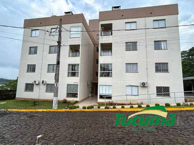 Apartamento à venda com 3 dormitórios, 2 banheiros, 1 vaga de garagem e 79m² de área privativa no bairro Universitário