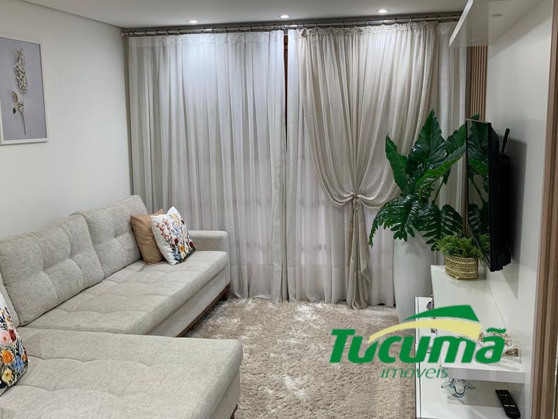 Casa à venda com 3 dormitórios, 2 banheiros, 2 vagas de garagens e 250m² de área privativa no bairro Parque das Palmeiras