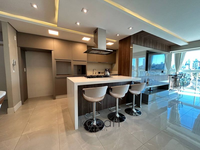 Apartamento à venda com 3 dormitórios, 2 banheiros, 2 vagas de garagens e 123m² de área privativa no bairro Maria Goretti