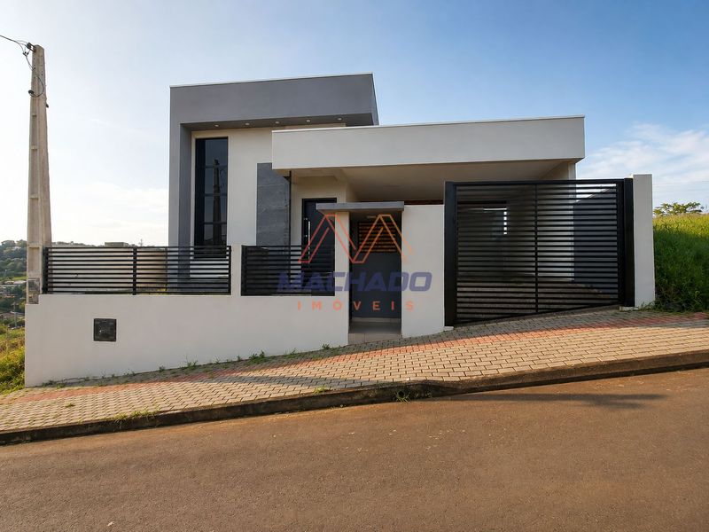 Casa à venda com 3 dormitórios, 1 banheiro, 2 vagas de garagens e 137m² de área privativa no bairro Desbravador