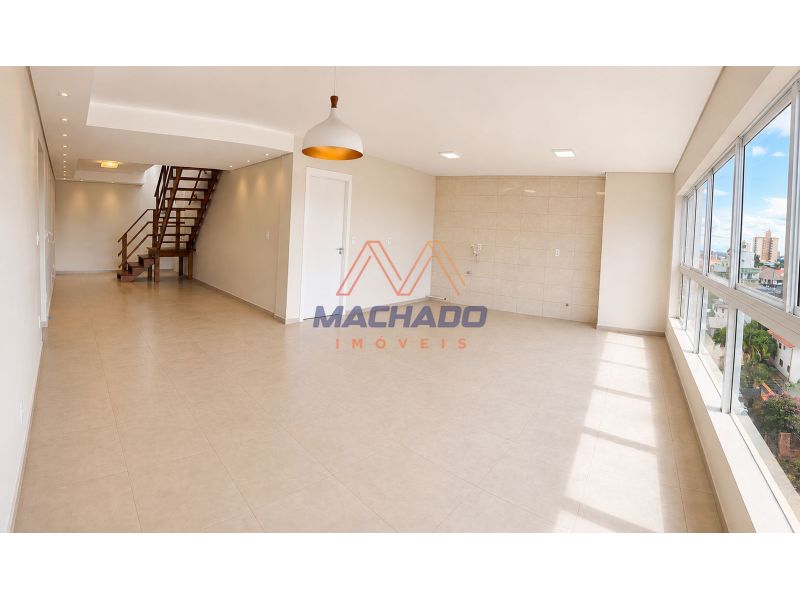 Apartamento à venda com 3 dormitórios, 2 banheiros, 2 vagas de garagens e 227m² de área privativa no bairro São Cristóvão