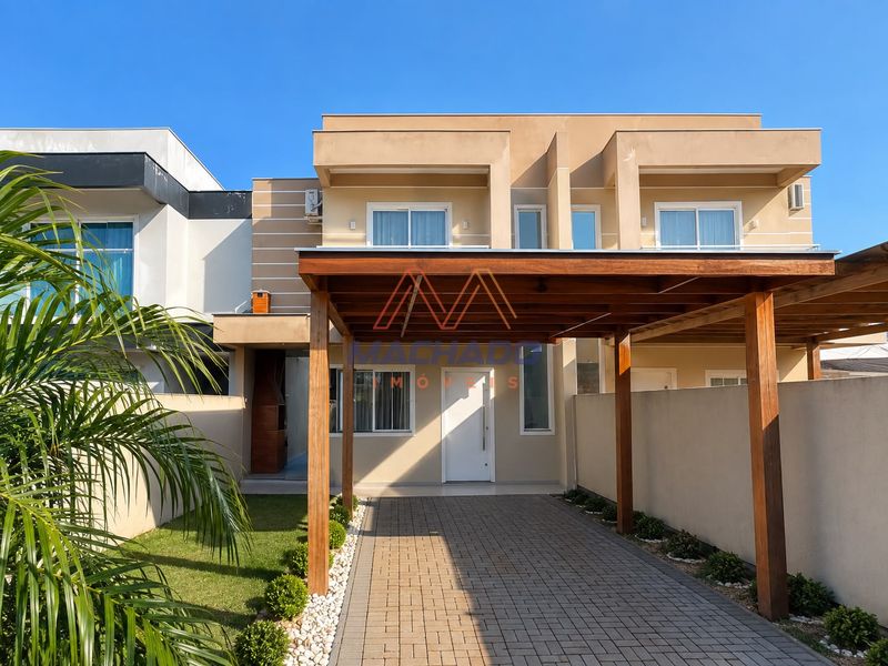 Casa à venda com 2 dormitórios, 1 banheiro, 2 vagas de garagens e 96m² de área privativa no bairro Santo Antônio
