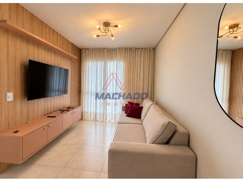 Apartamento à venda com 2 dormitórios, 1 banheiro, 1 vaga de garagem e 49m² de área privativa no bairro Santo Antônio