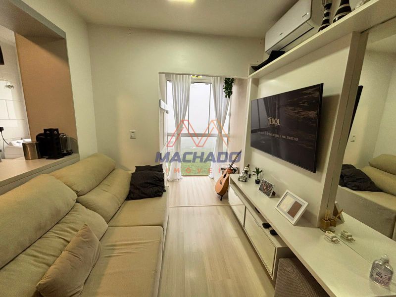 Apartamento à venda com 2 dormitórios, 1 banheiro, 1 vaga de garagem e 50m² de área privativa no bairro Jardins do Vale