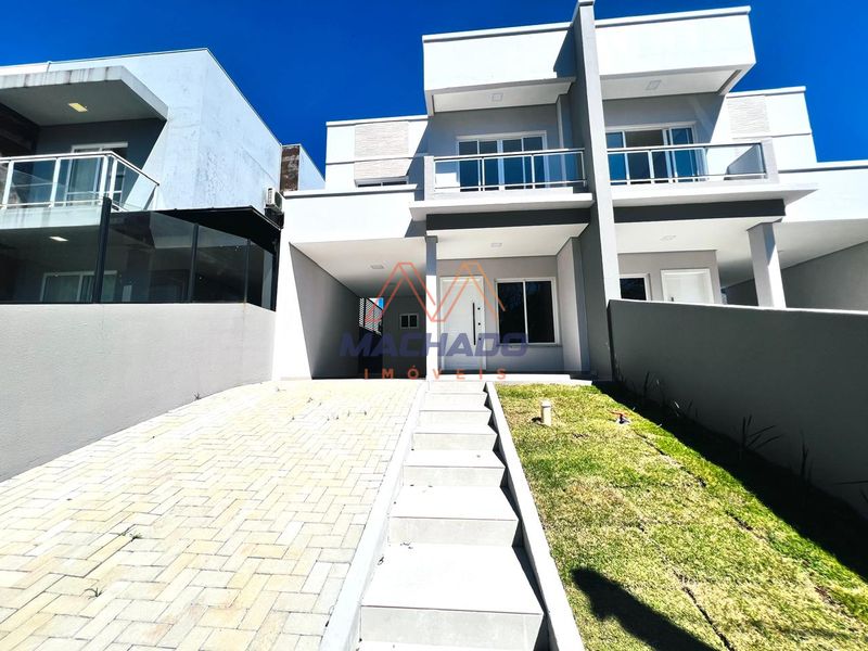 Casa à venda com 3 dormitórios, 1 banheiro, 2 vagas de garagens e 124m² de área privativa no bairro Santos Dumont