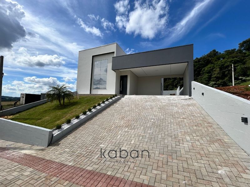Casa à venda com 3 dormitórios, 1 banheiro, 2 vagas de garagens e 103m² de área privativa no bairro Vederti