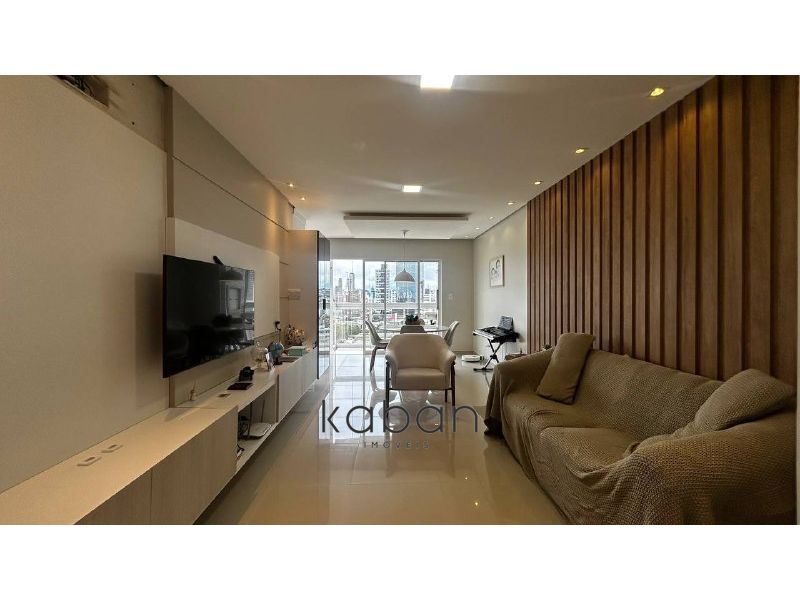 Apartamento à venda com 2 dormitórios, 2 banheiros, 2 vagas de garagens e 75m² de área privativa no bairro Jardim Itália