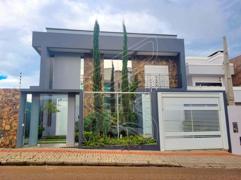 Casa à venda com 4 dormitórios, 5 banheiros, 2 vagas de garagens e 360m² de área privativa no bairro Paraíso