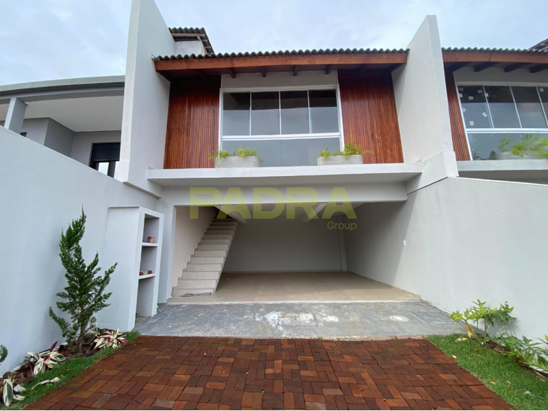 Casa para alugar com 2 dormitórios, 1 banheiro, 4 vagas de garagens e 115m² de área privativa no bairro Desbravador