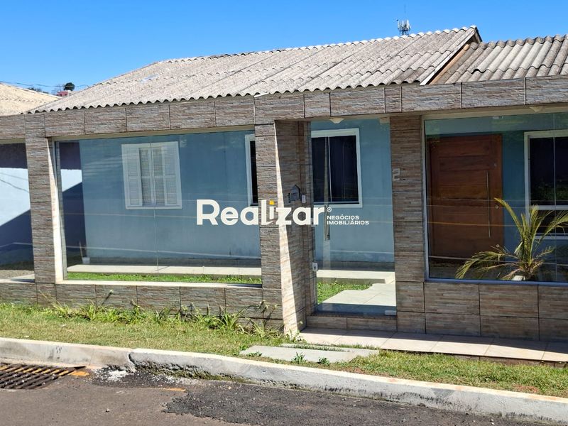 Casa à venda com 3 dormitórios, 2 banheiros, 1 vaga de garagem e 149m² de área privativa no bairro Seminário