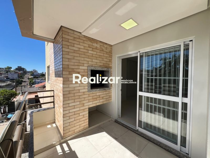 Apartamento à venda com 3 dormitórios, 2 banheiros, 2 vagas de garagens e 127m² de área privativa no bairro Bela Vista