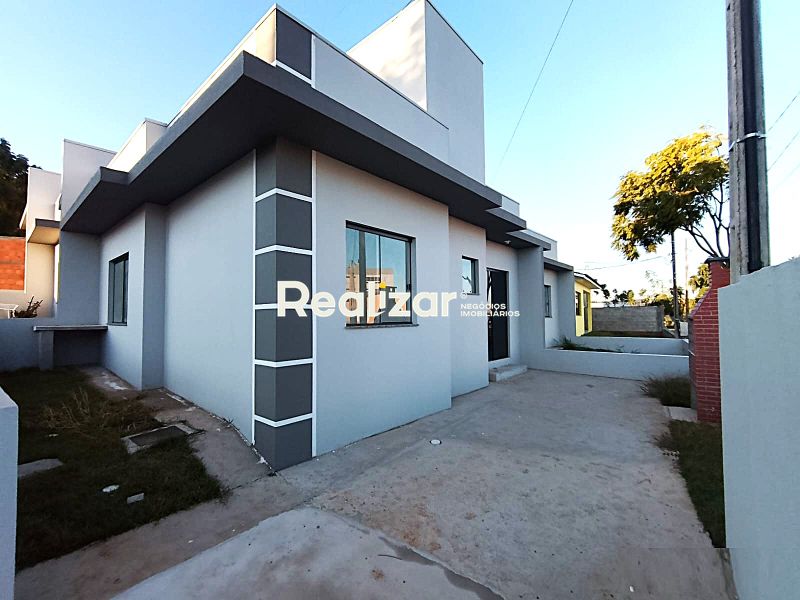 Casa à venda com 1 vaga de garagem e 90m² de área privativa no bairro Autódromo