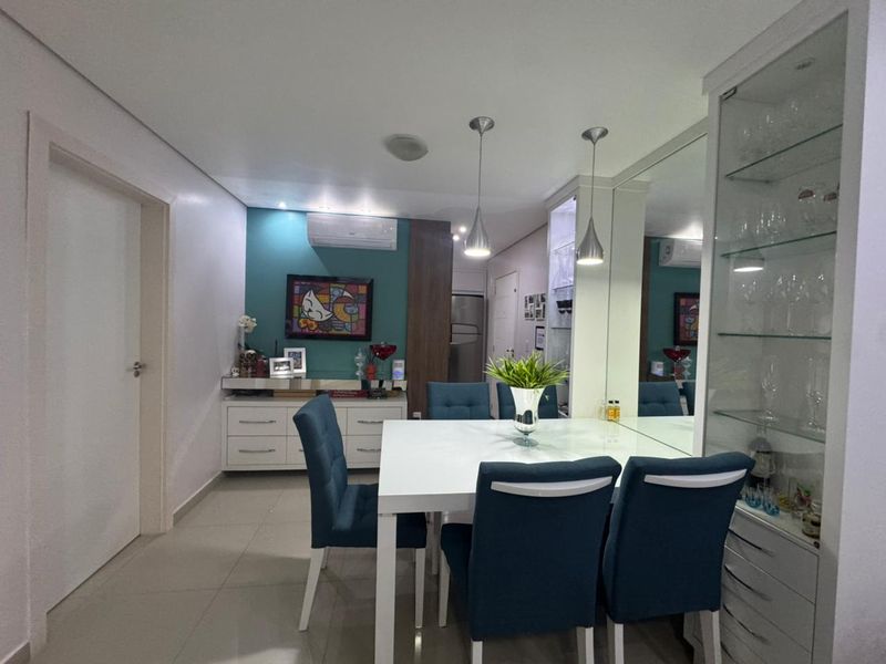 Apartamento à venda com 2 dormitórios, 1 banheiro, 1 vaga de garagem e 54m² de área privativa no bairro Paraíso