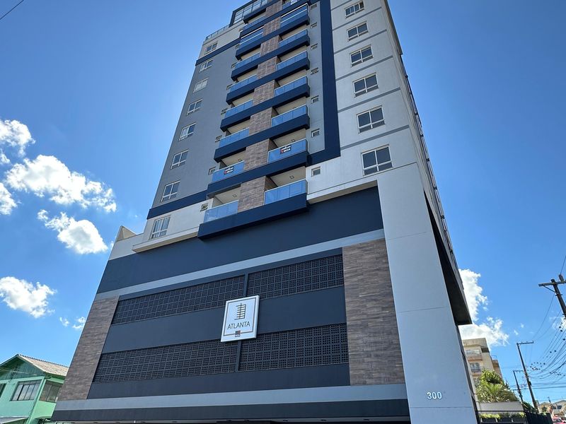Apartamento à venda com 2 dormitórios, 1 banheiro, 1 vaga de garagem e 80m² de área privativa no bairro Bela Vista