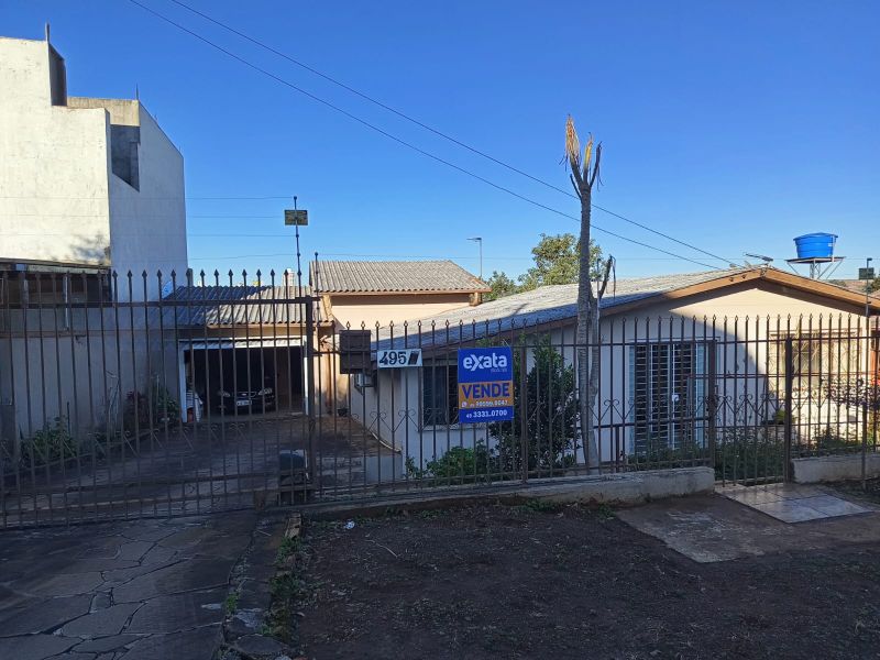 Casa à venda com 3 dormitórios, 2 banheiros, 1 vaga de garagem e 175m² de área privativa no bairro Palmital