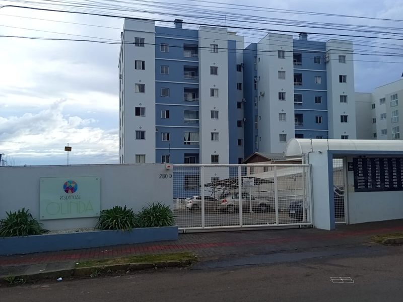 Apartamento à venda com 2 dormitórios, 1 banheiro, 2 vagas de garagens e 57m² de área privativa no bairro Santo Antônio